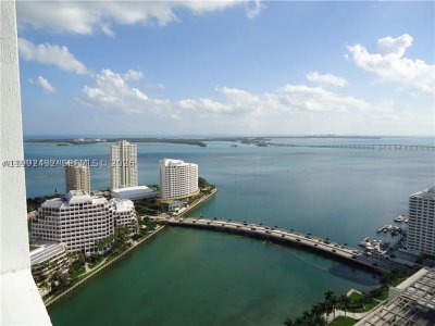 Icon Brickell Tower II Apt #3909