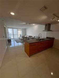 Aluguel de apartamento no Icon Brickell Tower II 3909