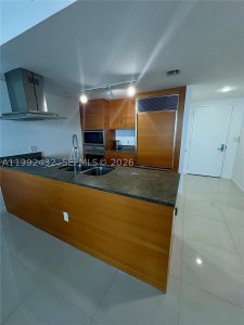 Aluguel de apartamento no Icon Brickell Tower II 3909
