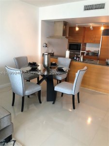 Aluguel de apartamento no Icon Brickell Tower II 3909
