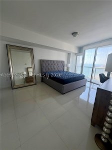 Aluguel de apartamento no Icon Brickell Tower II 3909