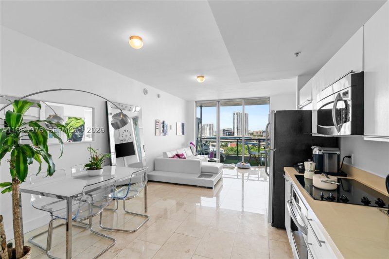 Apartment for rent at The Ivy 1209