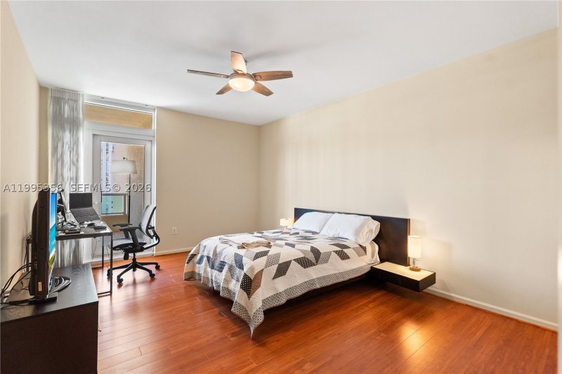 Comprar apartamento no Aventura Marina 1004