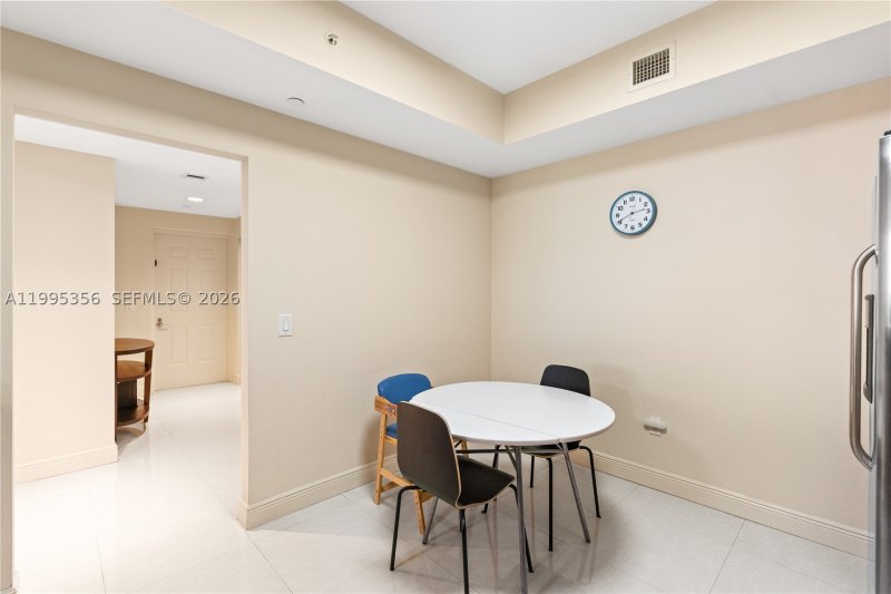 Comprar apartamento en Aventura Marina 1004