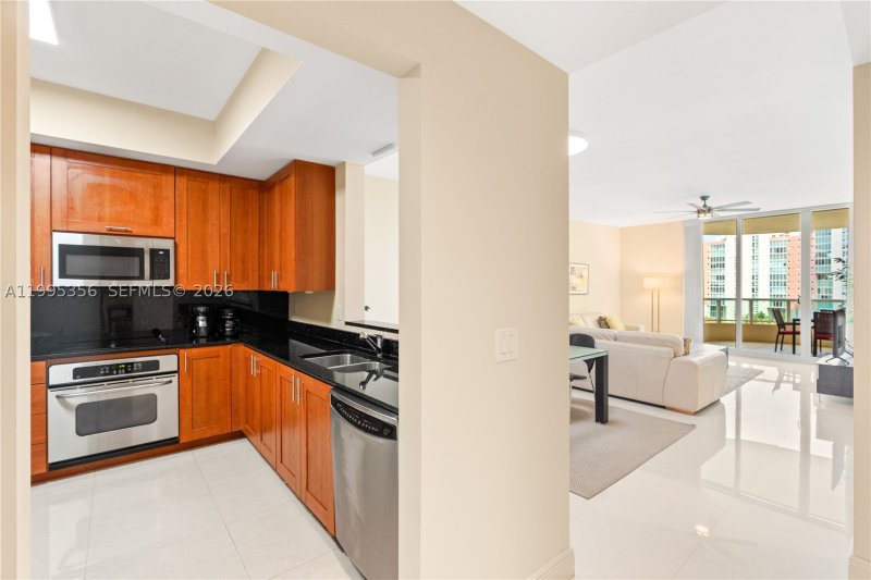 Comprar apartamento en Aventura Marina 1004