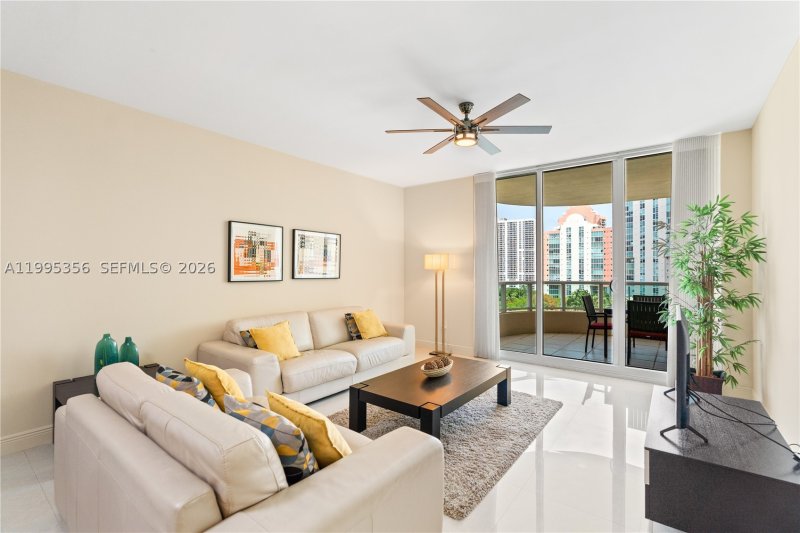 Comprar apartamento en Aventura Marina 1004