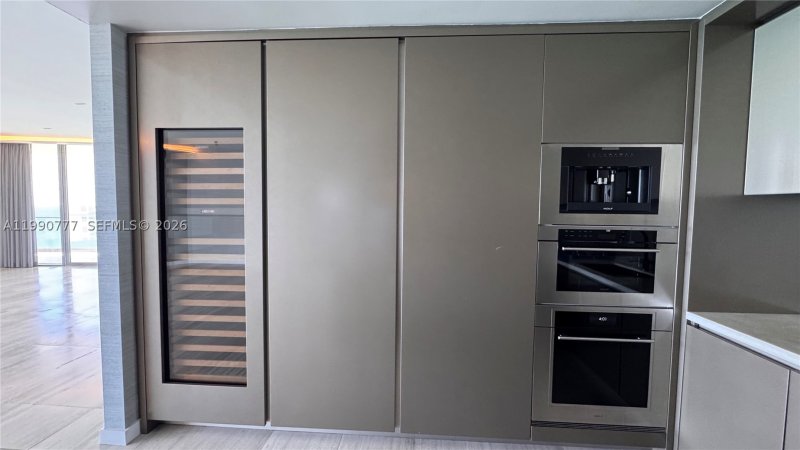 Condo for sale at Residences by Armani / Casa 2500