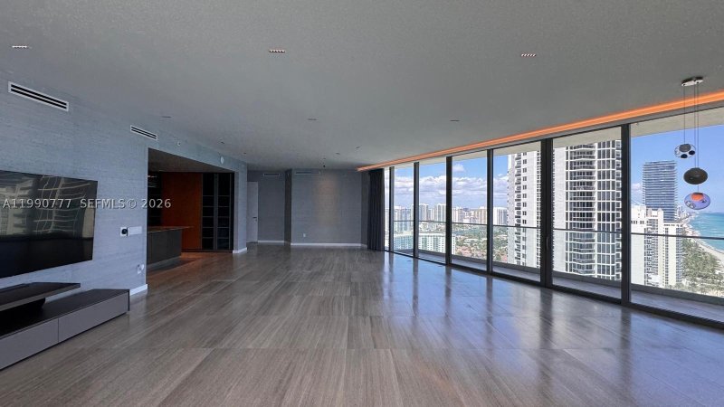 Condo for sale at Residences by Armani / Casa 2500