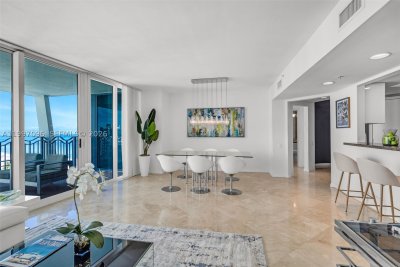 Comprar apartamento no 1500 Ocean Drive PH-05