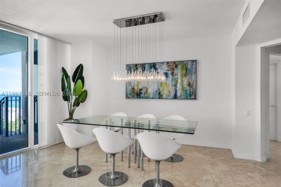 Comprar apartamento no 1500 Ocean Drive PH-05