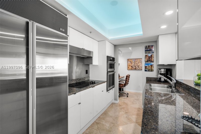 Condo for sale at 1500 Ocean Drive PH-05