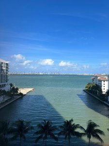 Icon Bay Apt #705