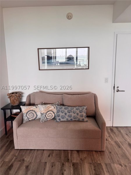 Property photo # 6