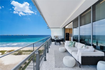 Eighty Seven Park Apt #1103