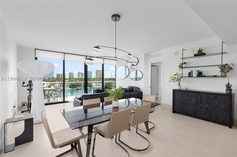 Comprar apartamento en Sereno at Bay Harbor 507