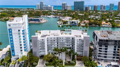 Comprar apartamento en Sereno at Bay Harbor 507