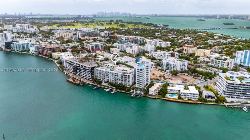 Comprar apartamento en Sereno at Bay Harbor 507