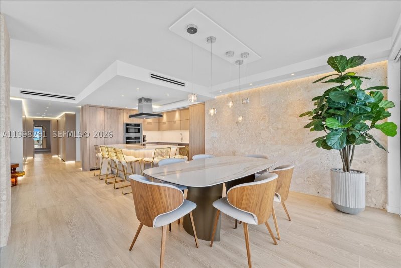 Alquiler de apartamento en Commodore Club South 1001