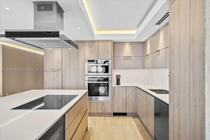Alquiler de apartamento en Commodore Club South 1001
