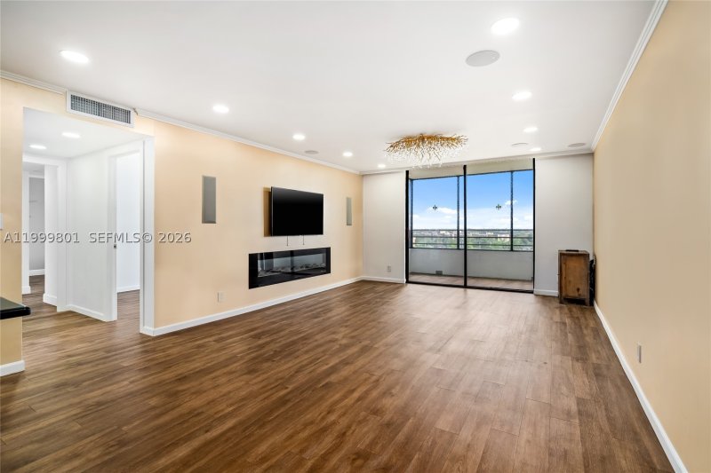 Apartment for rent at Olympus Towers 604