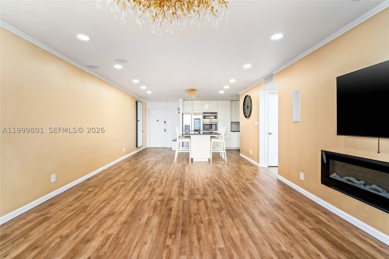 Apartment for rent at Olympus Towers 604