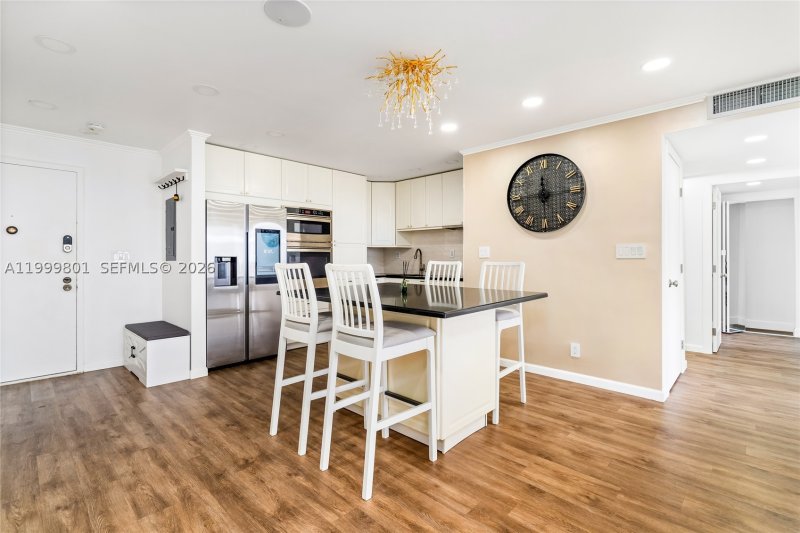 Apartment for rent at Olympus Towers 604