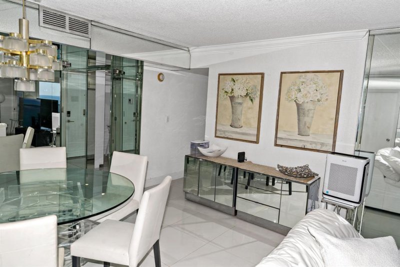 Apartment for rent at La Mer Estates Ts705