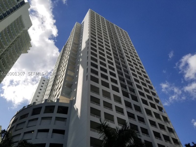 Apartment for rent at Sail at Brickell 1507