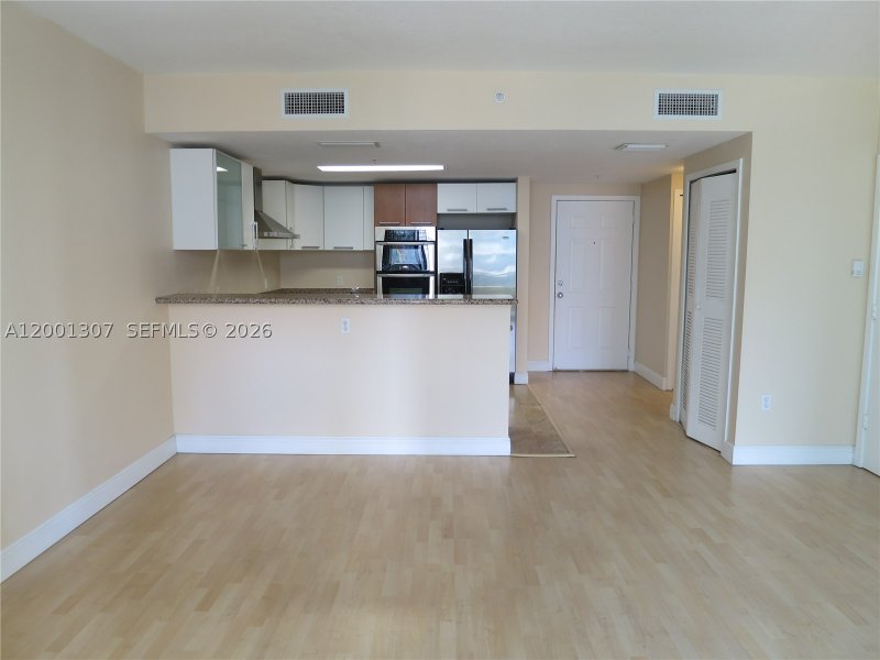 Apartment for rent at Sail at Brickell 1507