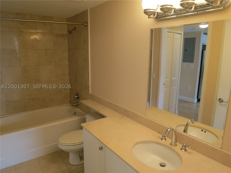 Apartment for rent at Sail at Brickell 1507