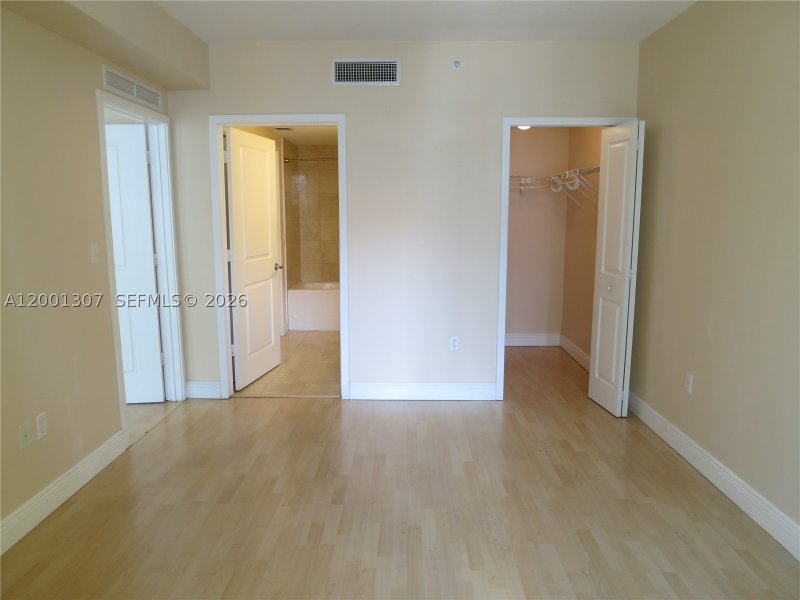 Apartment for rent at Sail at Brickell 1507