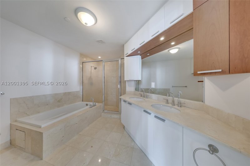 Condo for sale at Atrium Aventura 1-808
