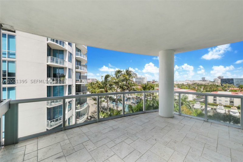 Condo for sale at Atrium Aventura 1-808