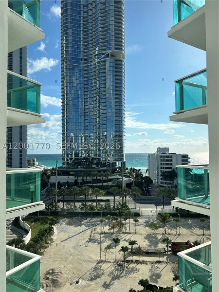 Alquiler de apartamento en Arlen House 1006