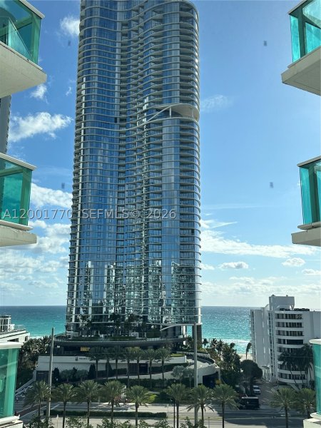 Alquiler de apartamento en Arlen House 1006