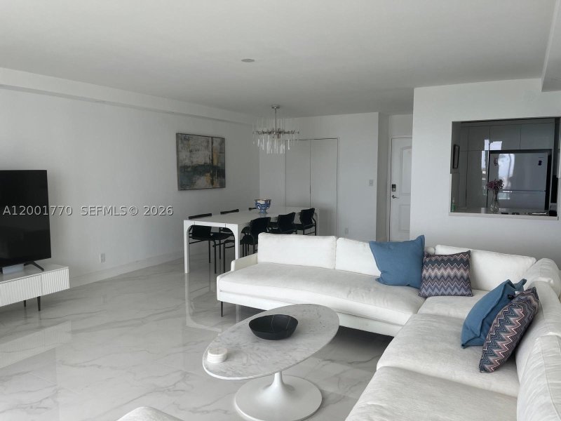 Alquiler de apartamento en Arlen House 1006