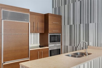 Comprar apartamento no Icon Brickell Tower I 2812