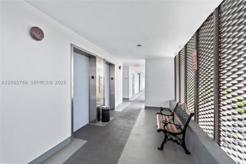 Condo for sale at Biscaya 405
