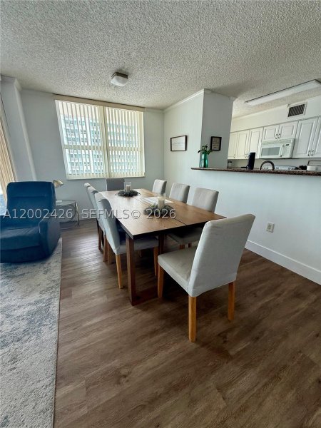 Aluguel de apartamento no Mark on Brickell 1702