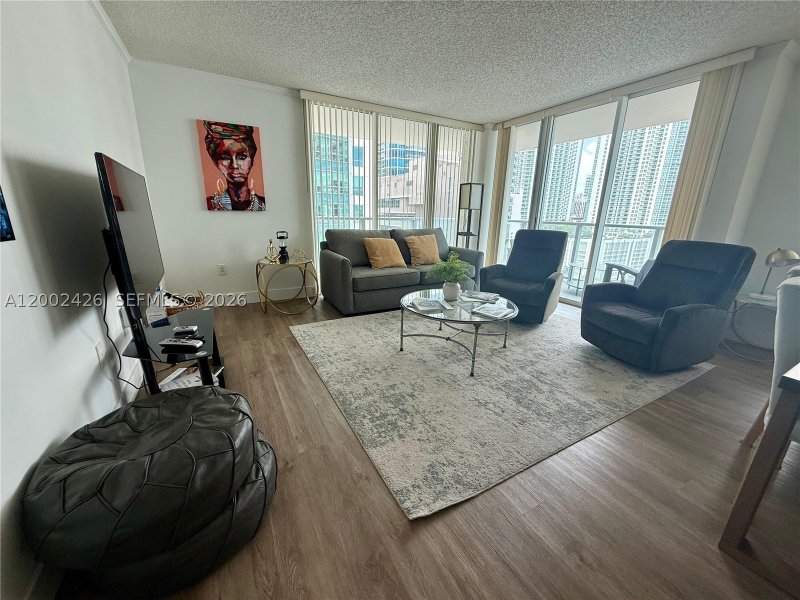 Aluguel de apartamento no Mark on Brickell 1702