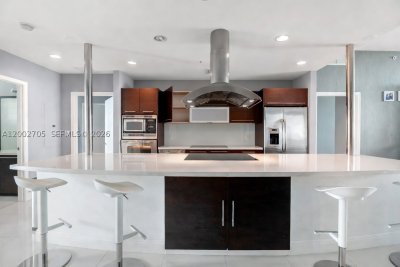 Comprar apartamento en Eloquence on the Bay 1505