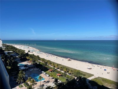Aluguel de apartamento no Club Atlantis 1805