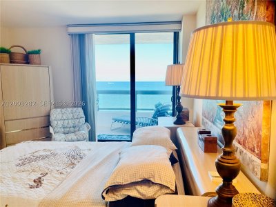 Aluguel de apartamento no Club Atlantis 1805