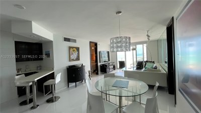 Aluguel de apartamento no Arlen Beach 1714