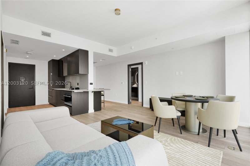 Condo for sale at E11EVEN Hotel & Residences 4006