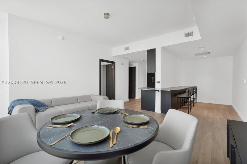 Condo for sale at E11EVEN Hotel & Residences 4006