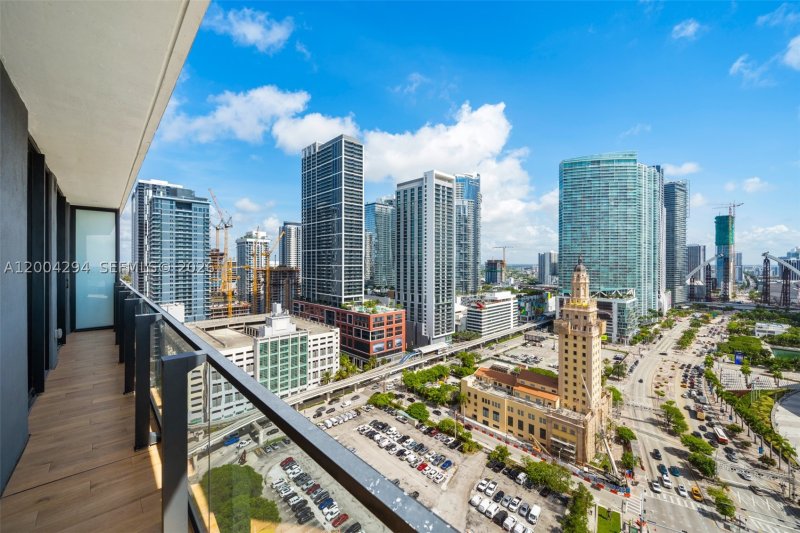 Condo for sale at The Elser Hotel and Residences 1809