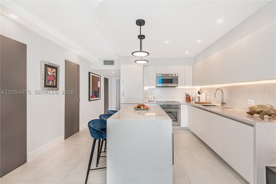 Alquiler de apartamento en Roney Palace 1440