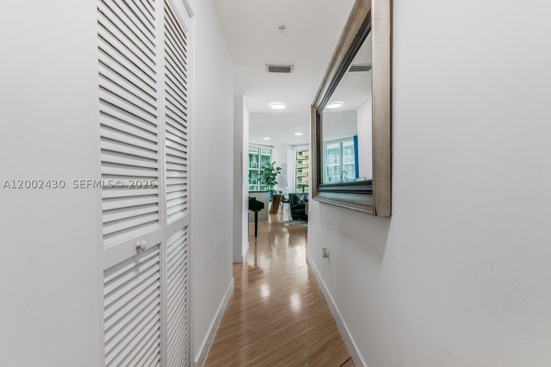 Comprar apartamento en Axis on Brickell South Tower 2107-S