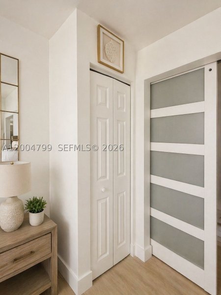 Comprar apartamento en Bayshore Yacht Tennis Club 602